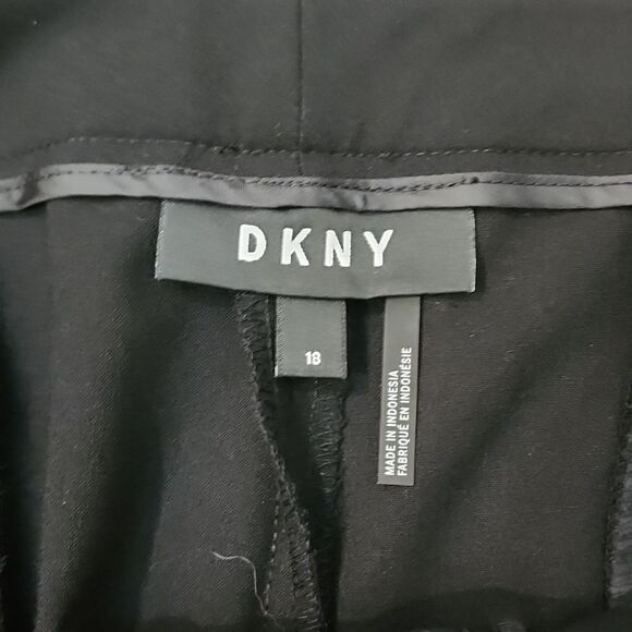 DKNY Essex Slim-Leg Pants size 18 new with tags - Picture 3 of 6